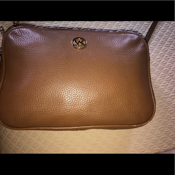 Authentic Michael Kors Purse - Picture 2 of 8